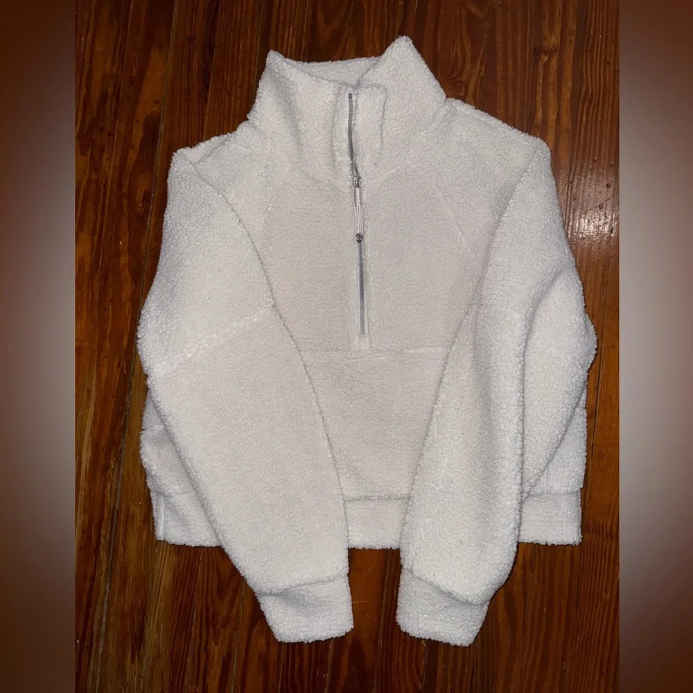 Lululemon sherpa scuba M/L - Picture 1 of 2